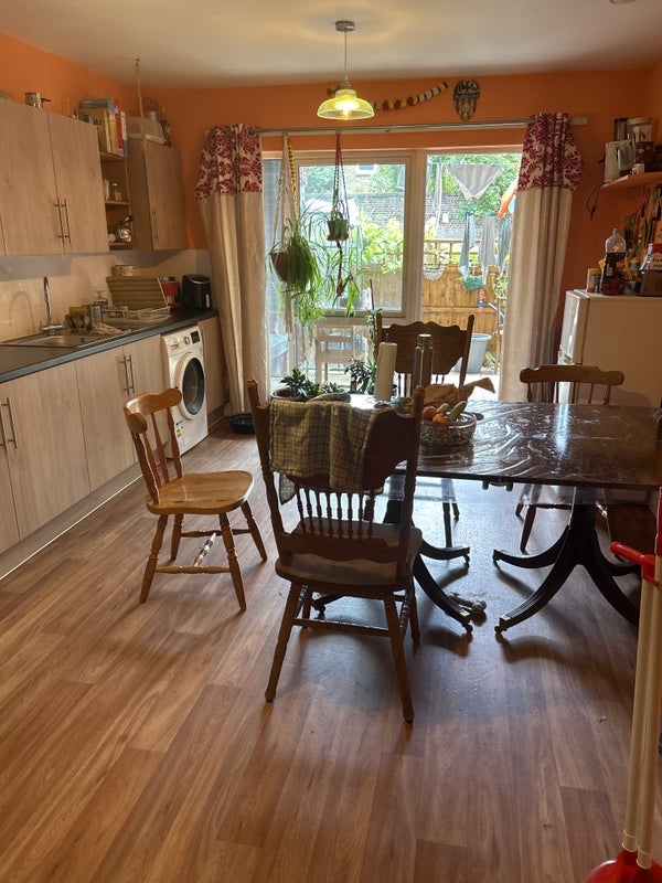 Room Criterion Mews in Greater London
