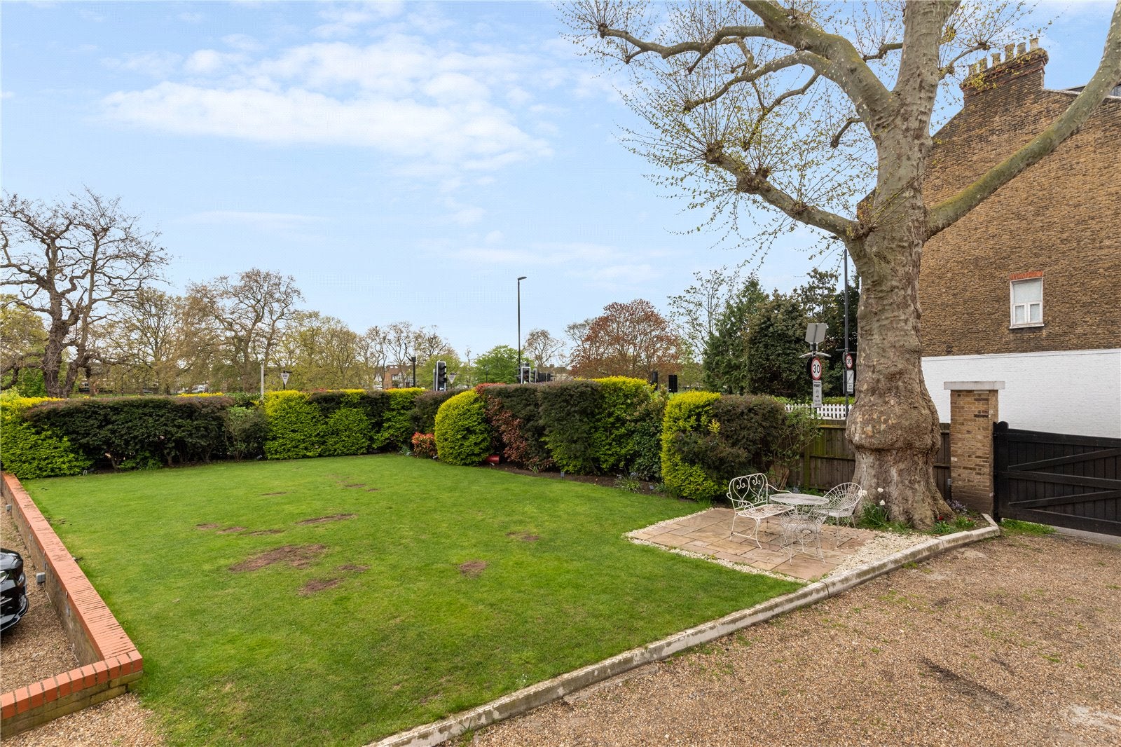 Flat Clapham Common North Side in Greater London