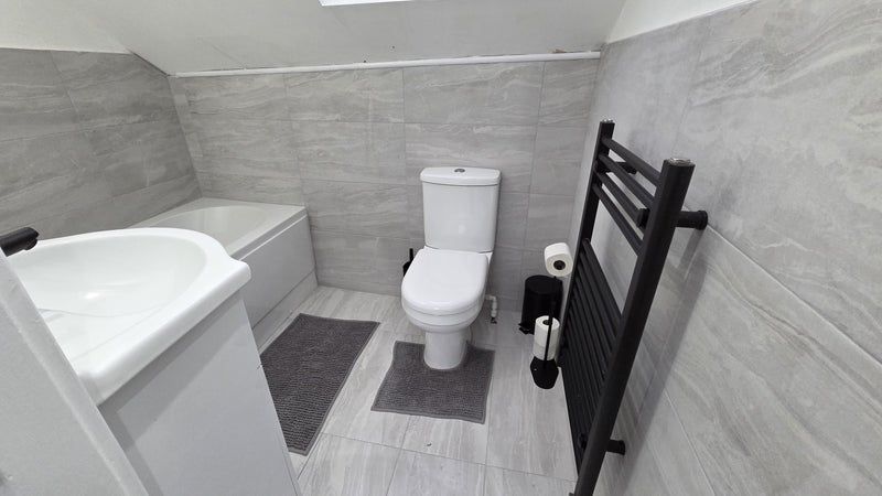 Flat Gilpin Terrace in Leeds