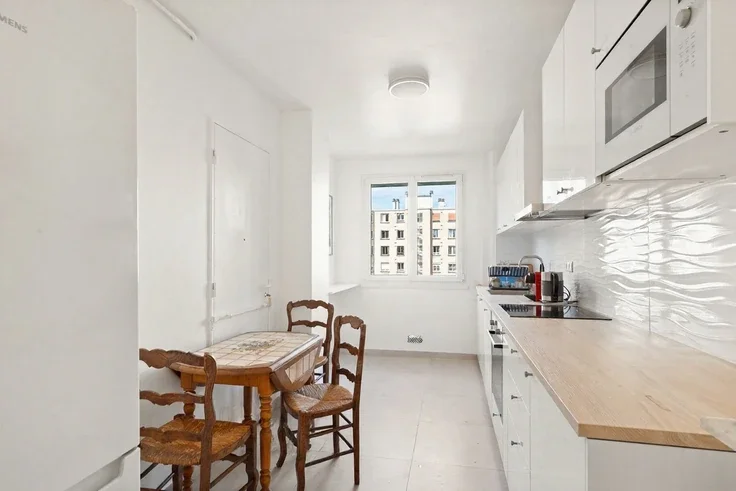Flat Boulevard Exelmans in Paris