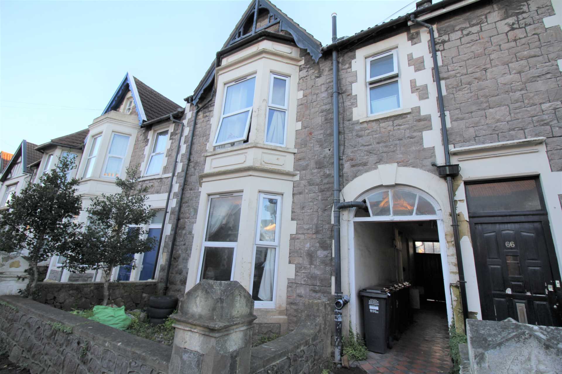 Flat Clevedon Road in Weston-super-Mare