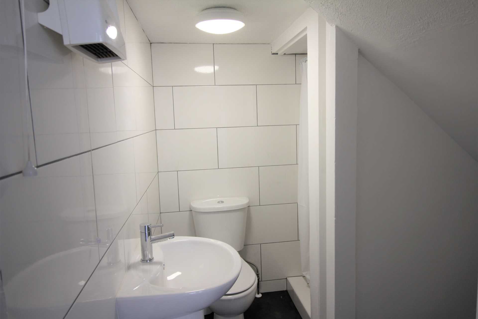 Flat Clevedon Road in Weston-super-Mare