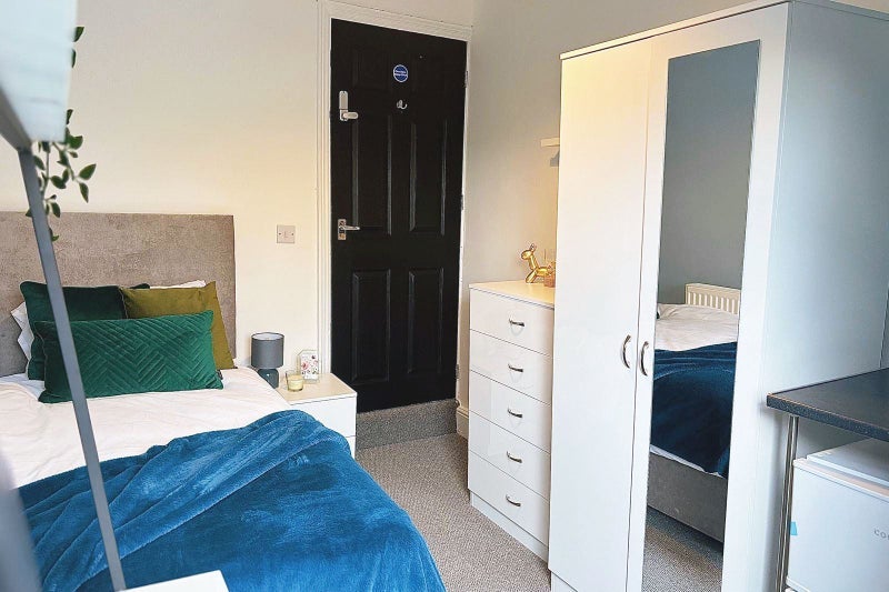 Room Gadsby Street in Nuneaton and Bedworth