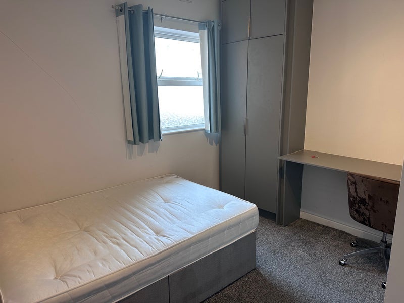 Room Baden Powell Road in Nottingham