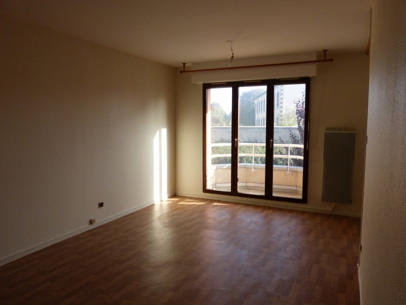 Flat Rue de Vandoeuvre in Villers-lès-Nancy