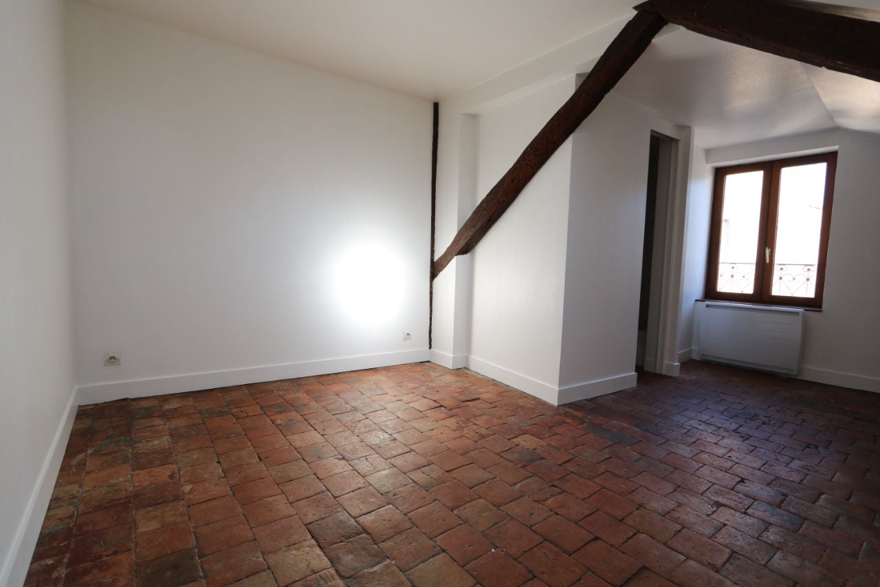 Flat Rue de la Croix de Bois in Orléans