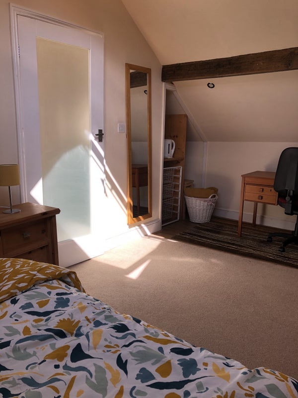 Room Armthorpe Road in Sheffield