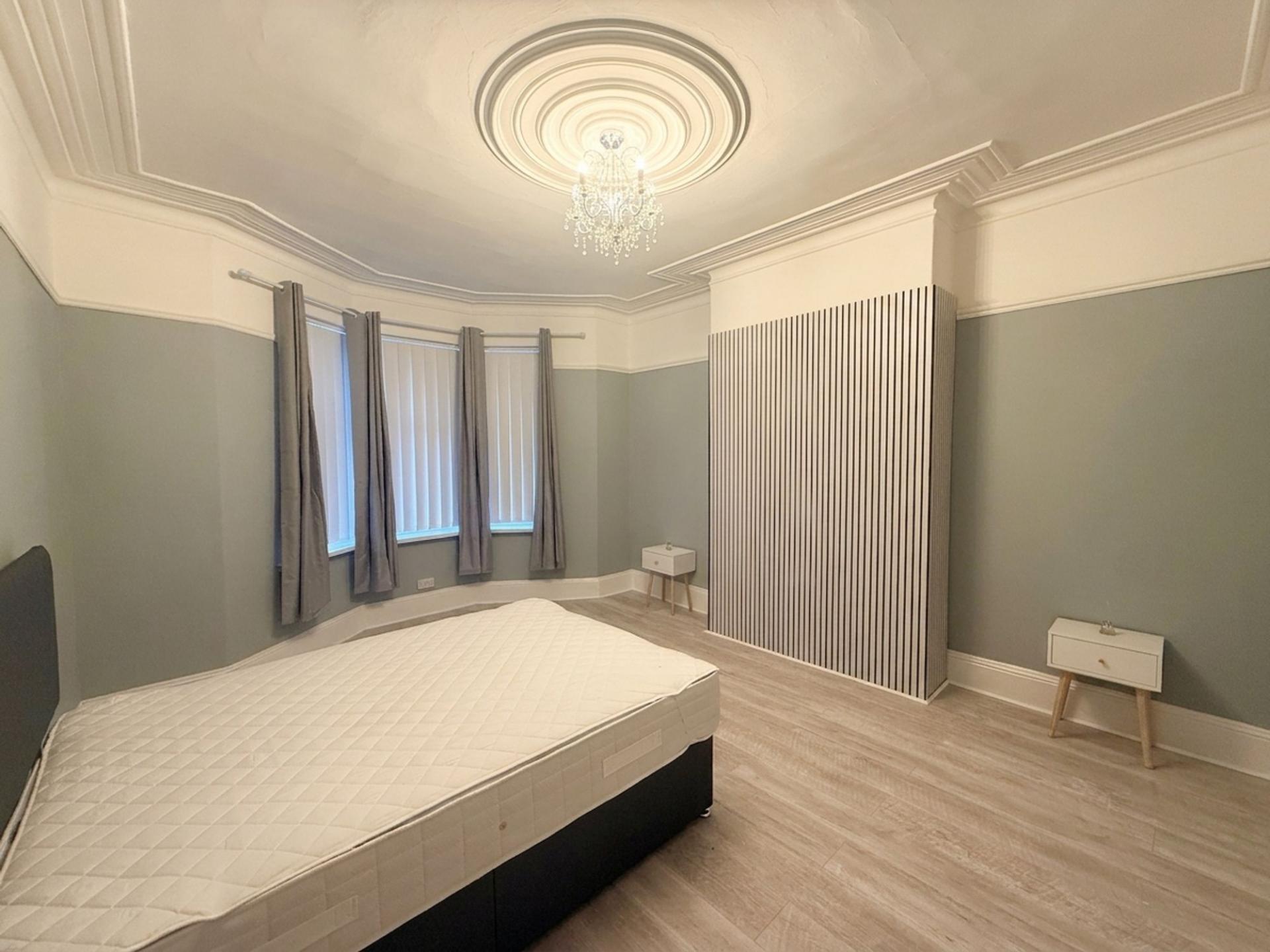 Flat Inskip Terrace in Gateshead