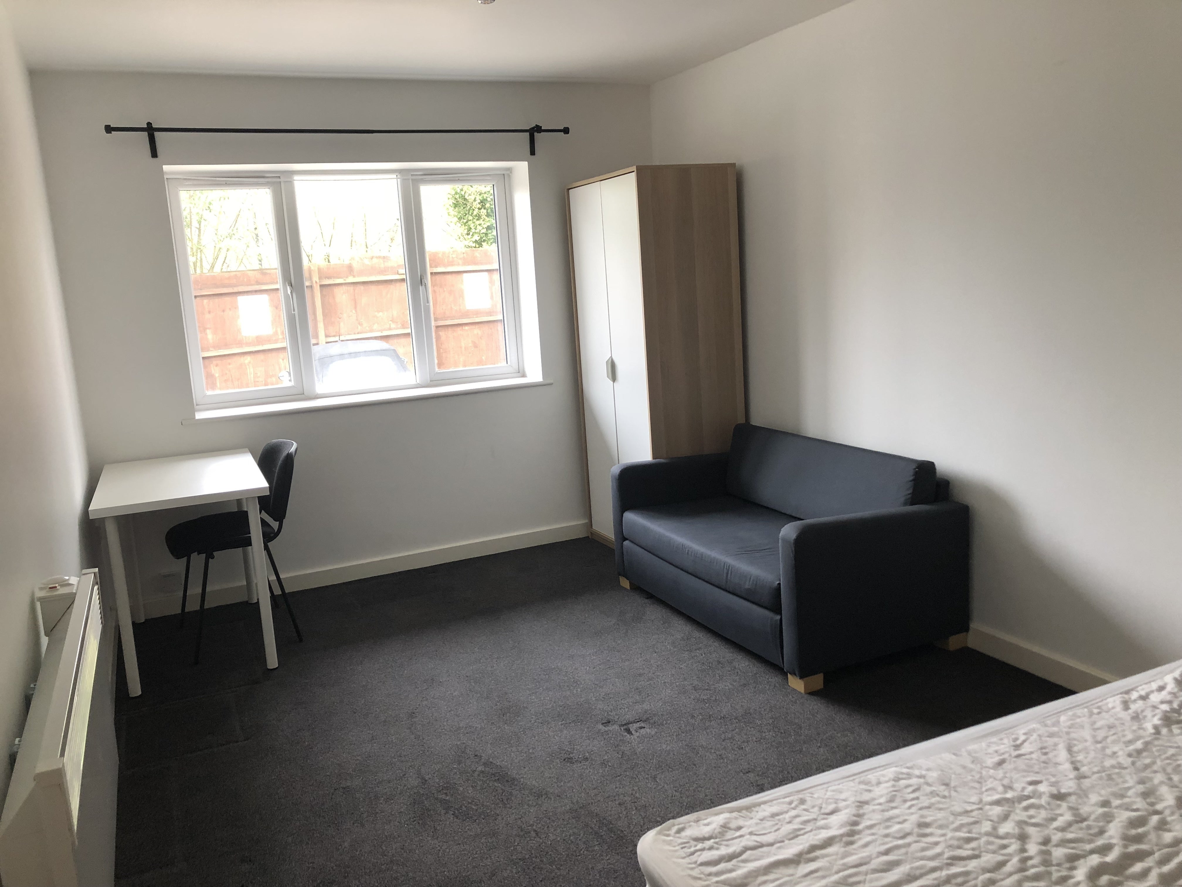 Flat Oxley Street in Wolverhampton