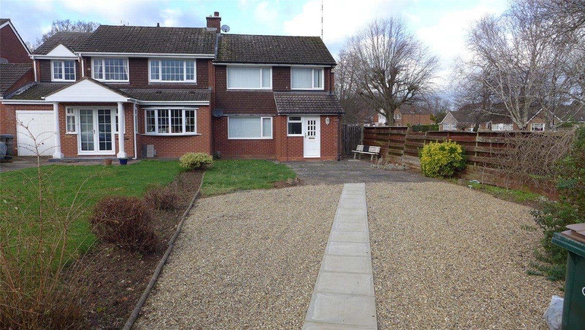 House Girdlers Close in Coventry