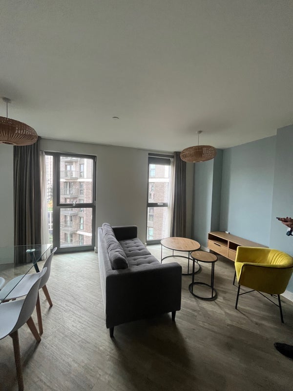 Room Atlantic Crescent in Greater London