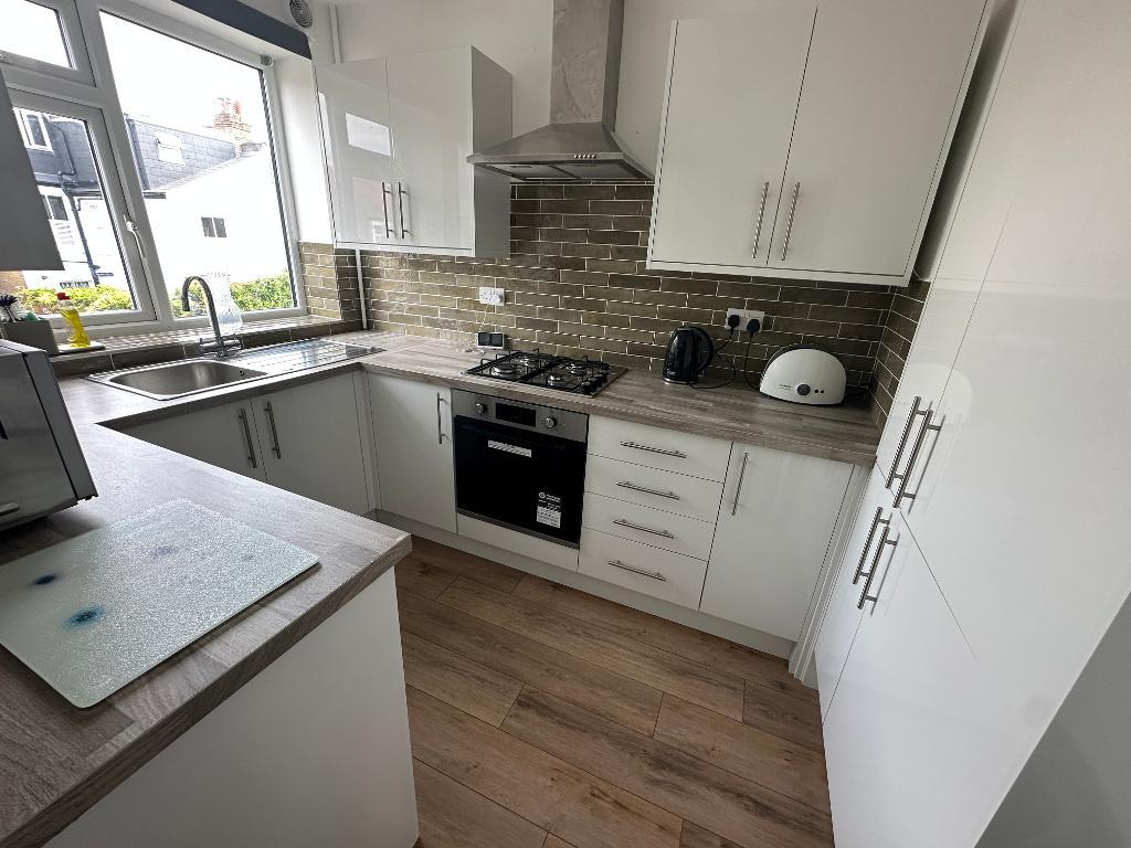 Flat Elizabeth Gardens in Greater London