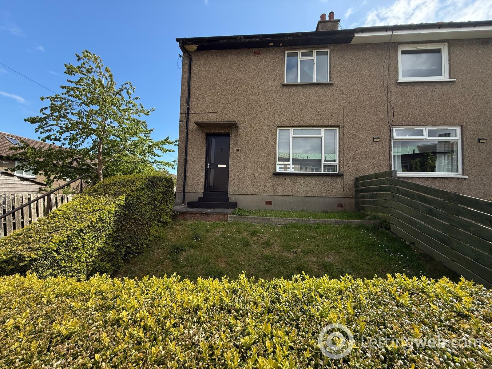 House Balbeggie Terrace in Dundee
