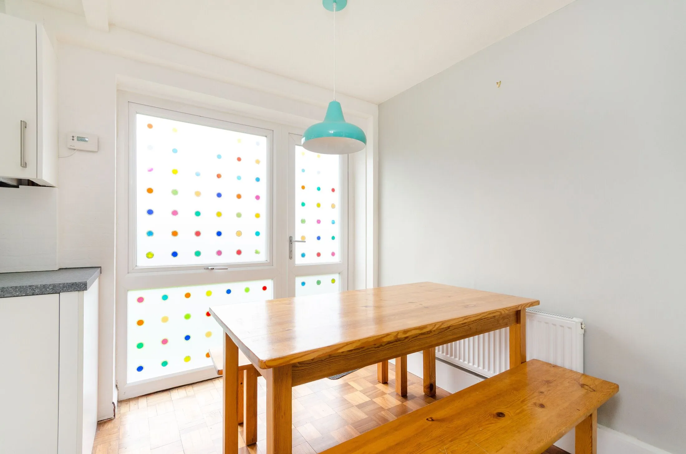 Flat Ewell Road in Greater London