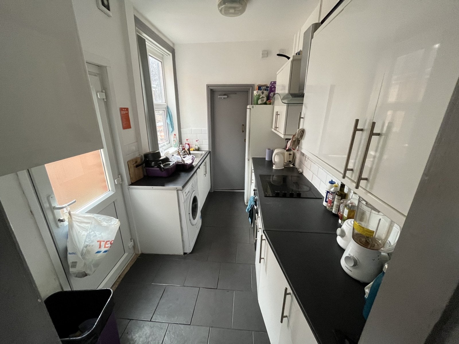 Room William Street in Charnwood