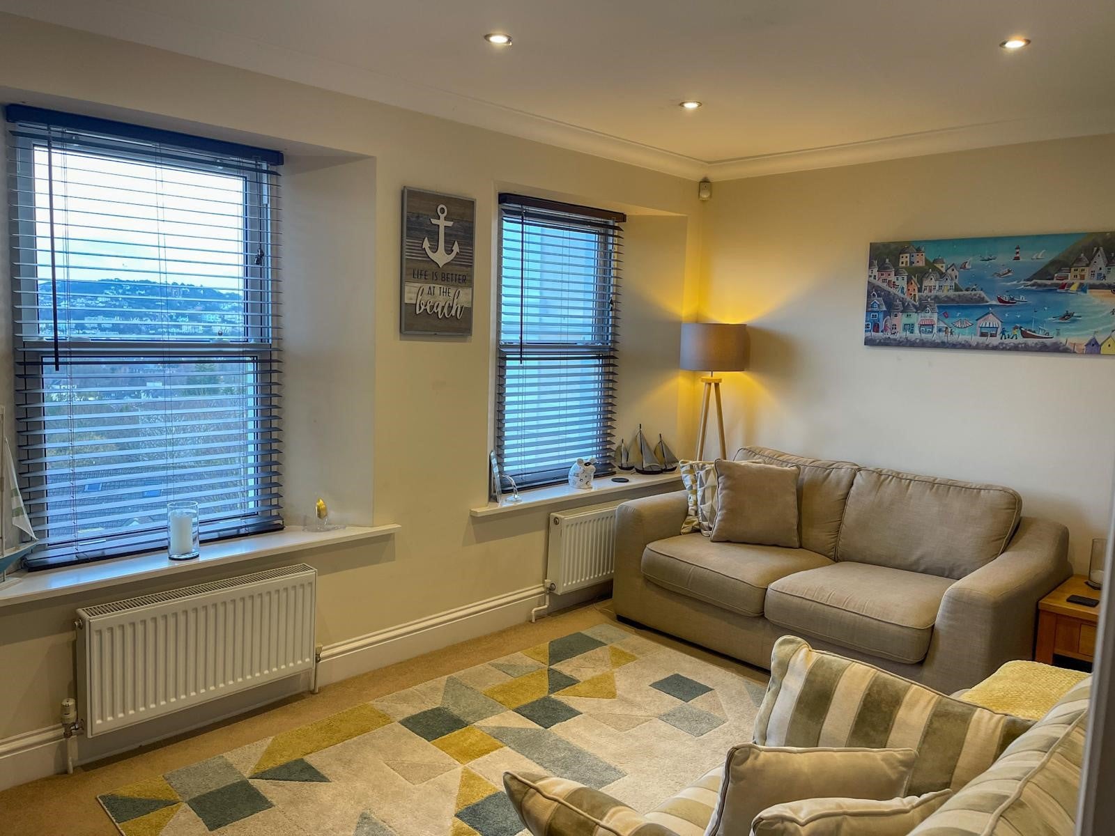 Flat Rawlyn Road in Paignton