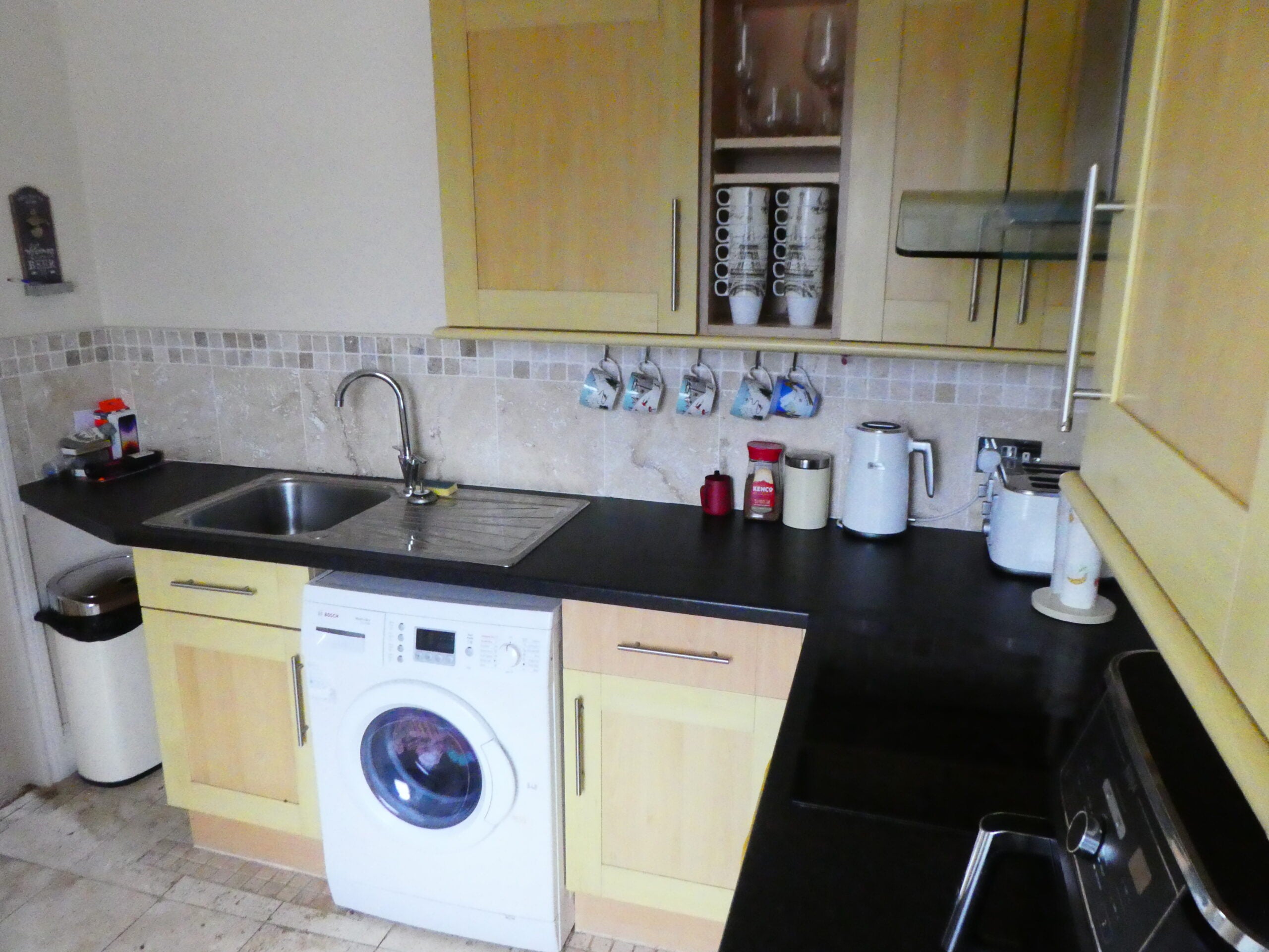Flat Rawlyn Road in Paignton