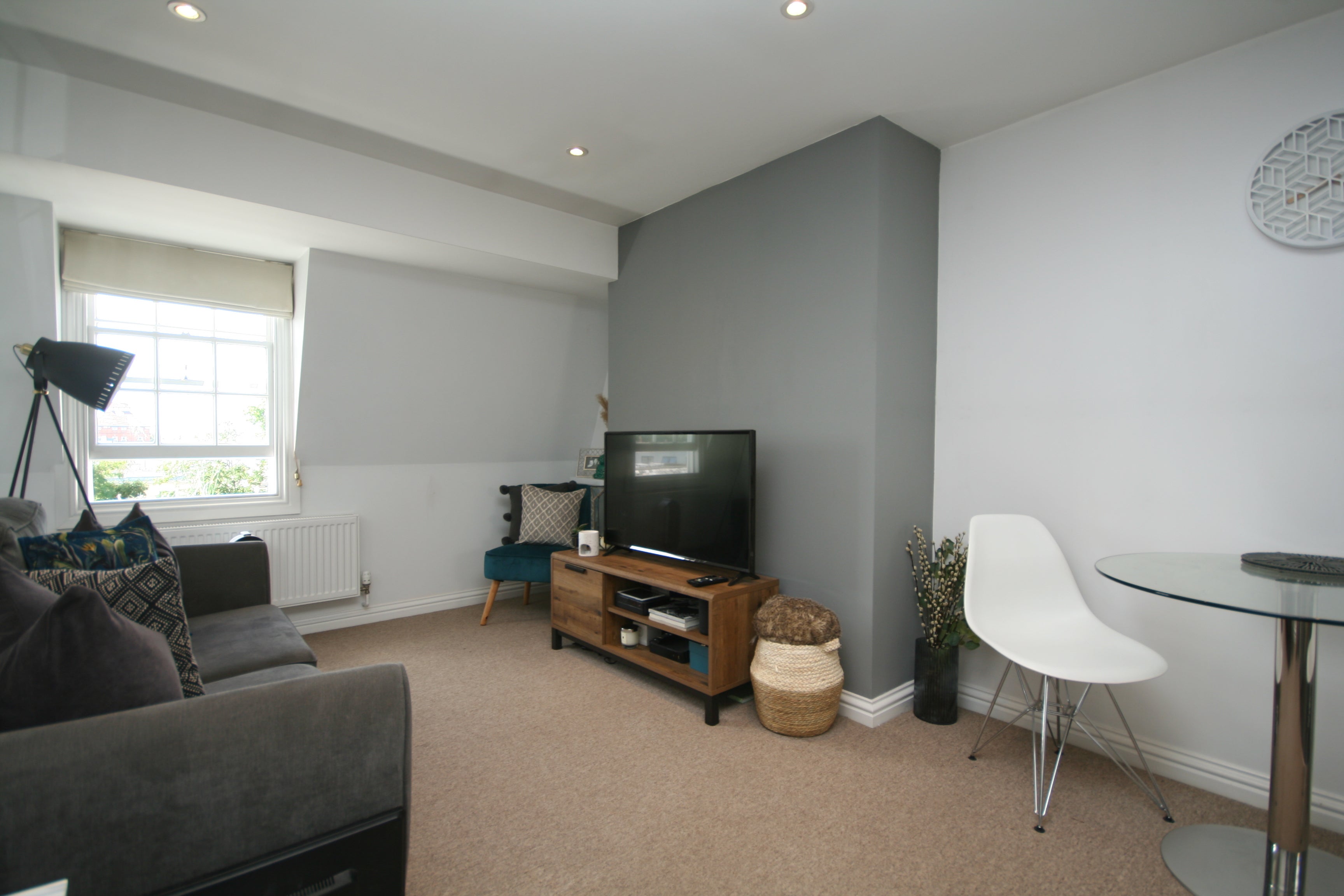 Flat North Place in Cheltenham