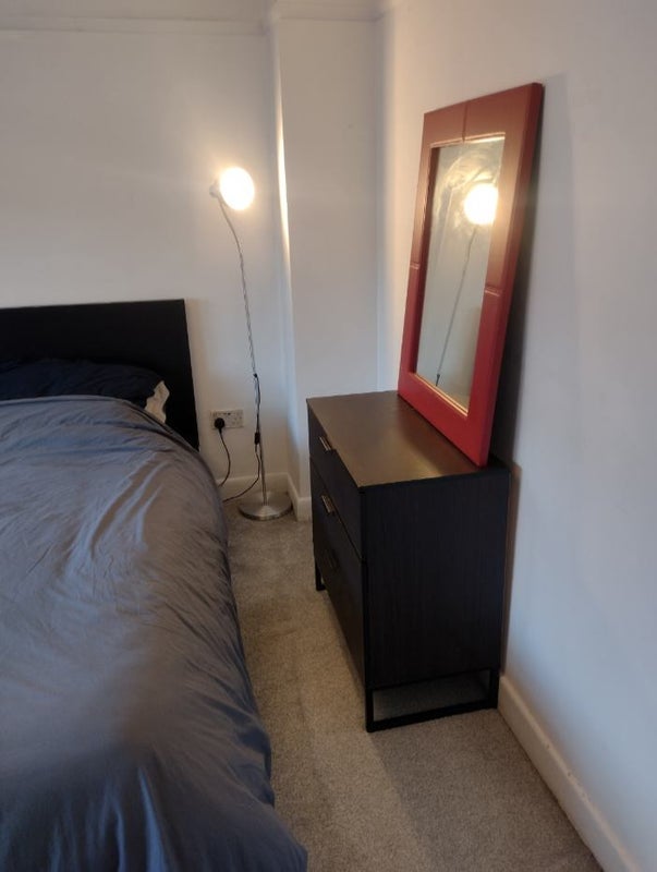 Room Oxford Close in Greater London