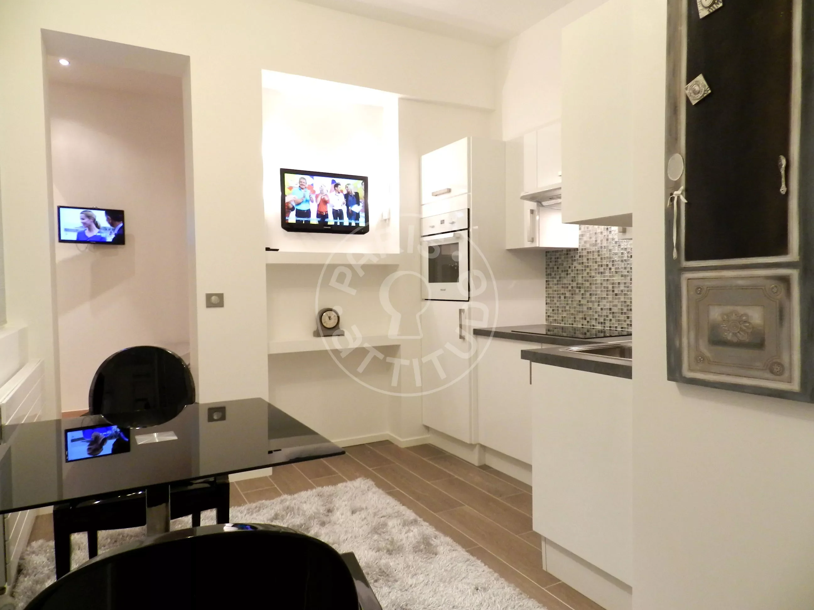Appartement Avenue des Champs-Élysées à Paris