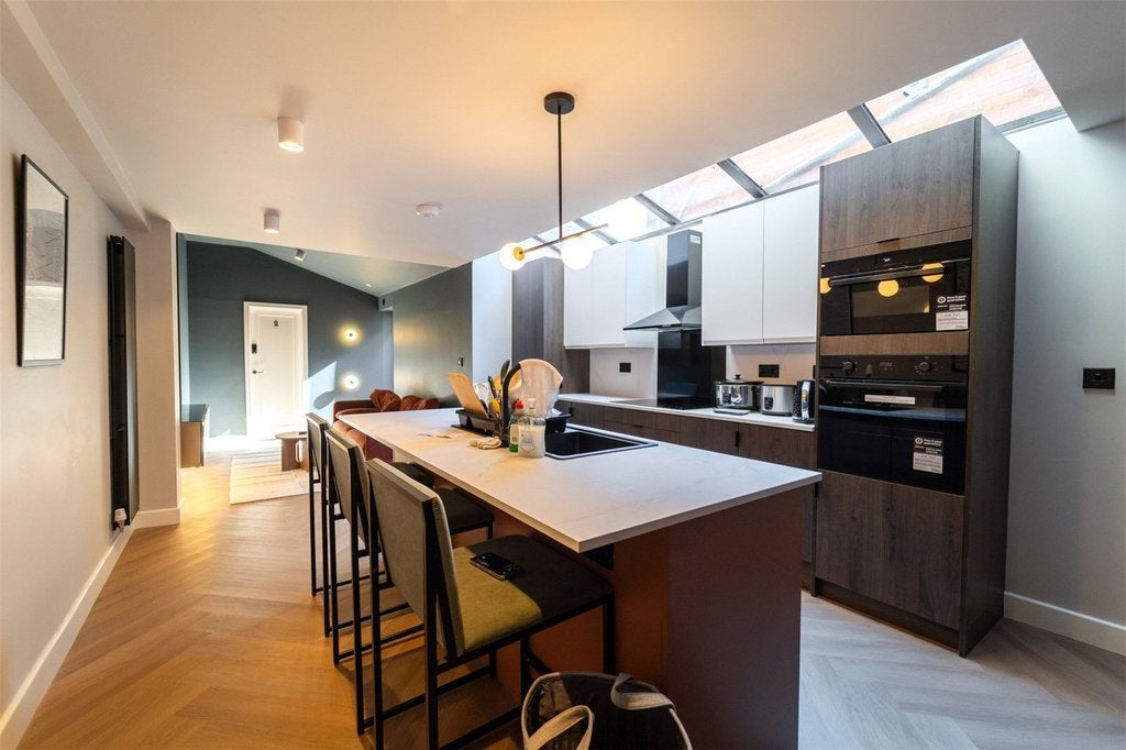 Flat Dawlish Road in Birmingham