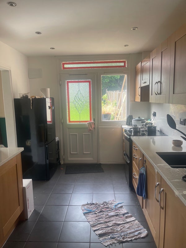 Room Aldrich Avenue in Coventry