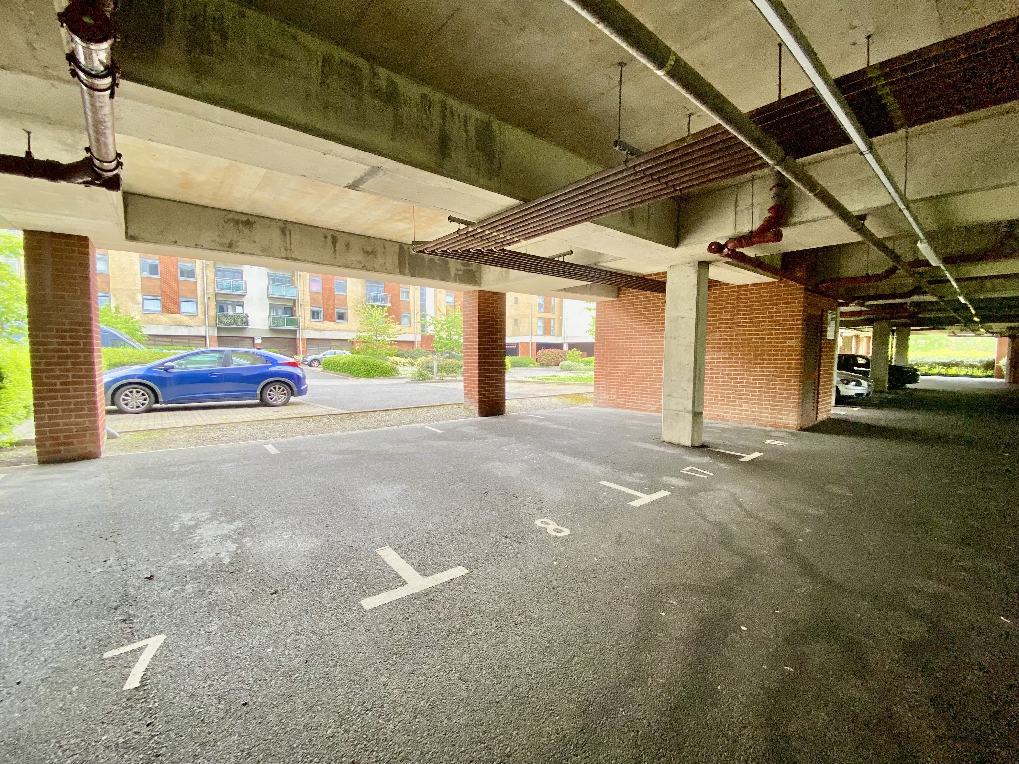 Flat Wallis Place in Maidstone