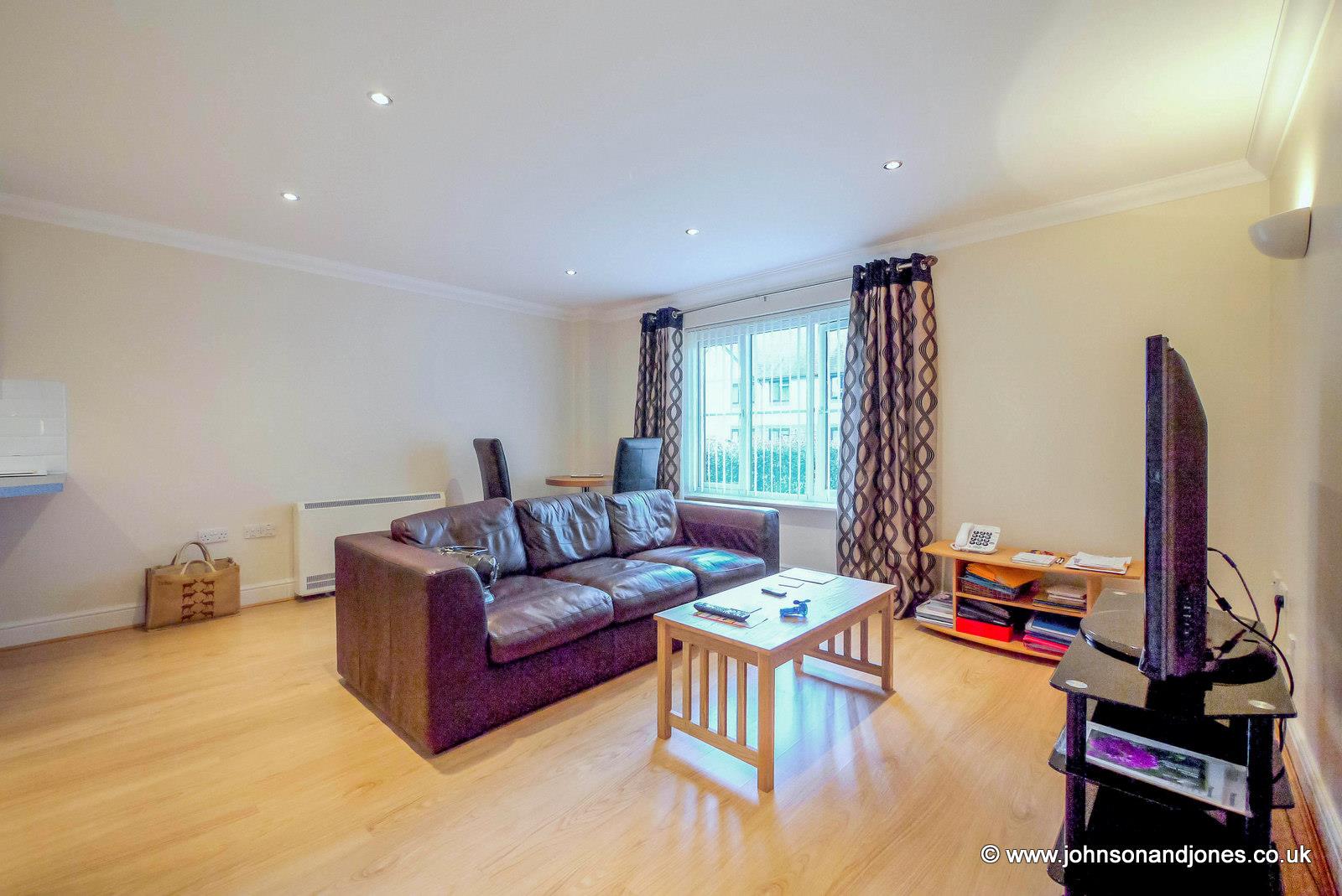 Flat Abbey Road in Borough of Runnymede