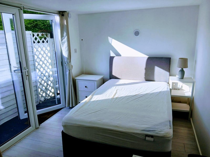 Room Malcomb Close in Bournemouth