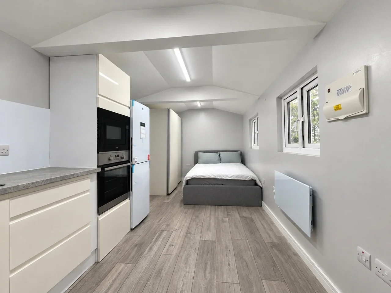 Flat Plumer Road in High Wycombe