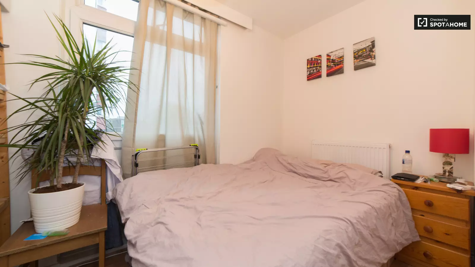 Flat Guildford Road in Greater London