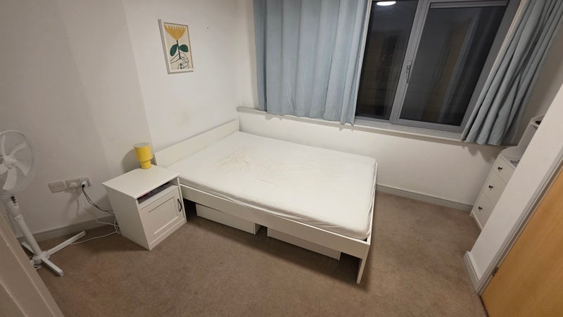 Flat Benwell Road in Greater London