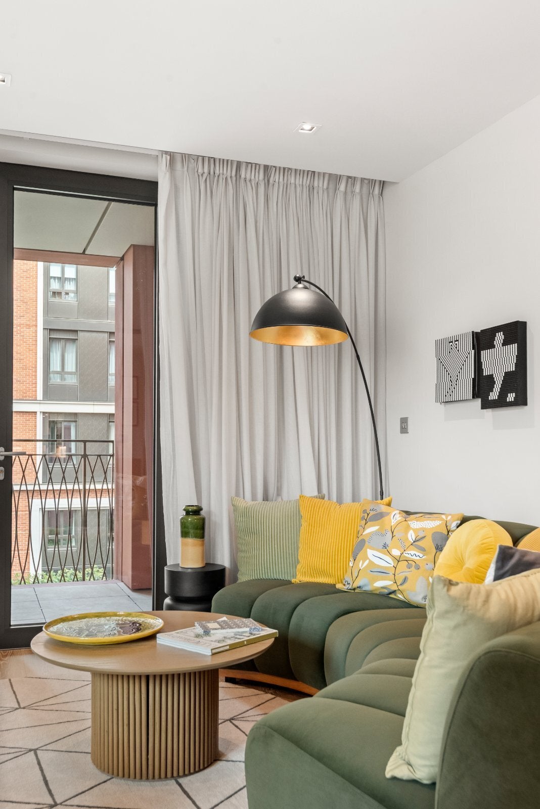 Flat Harrow Road in City of Westminster