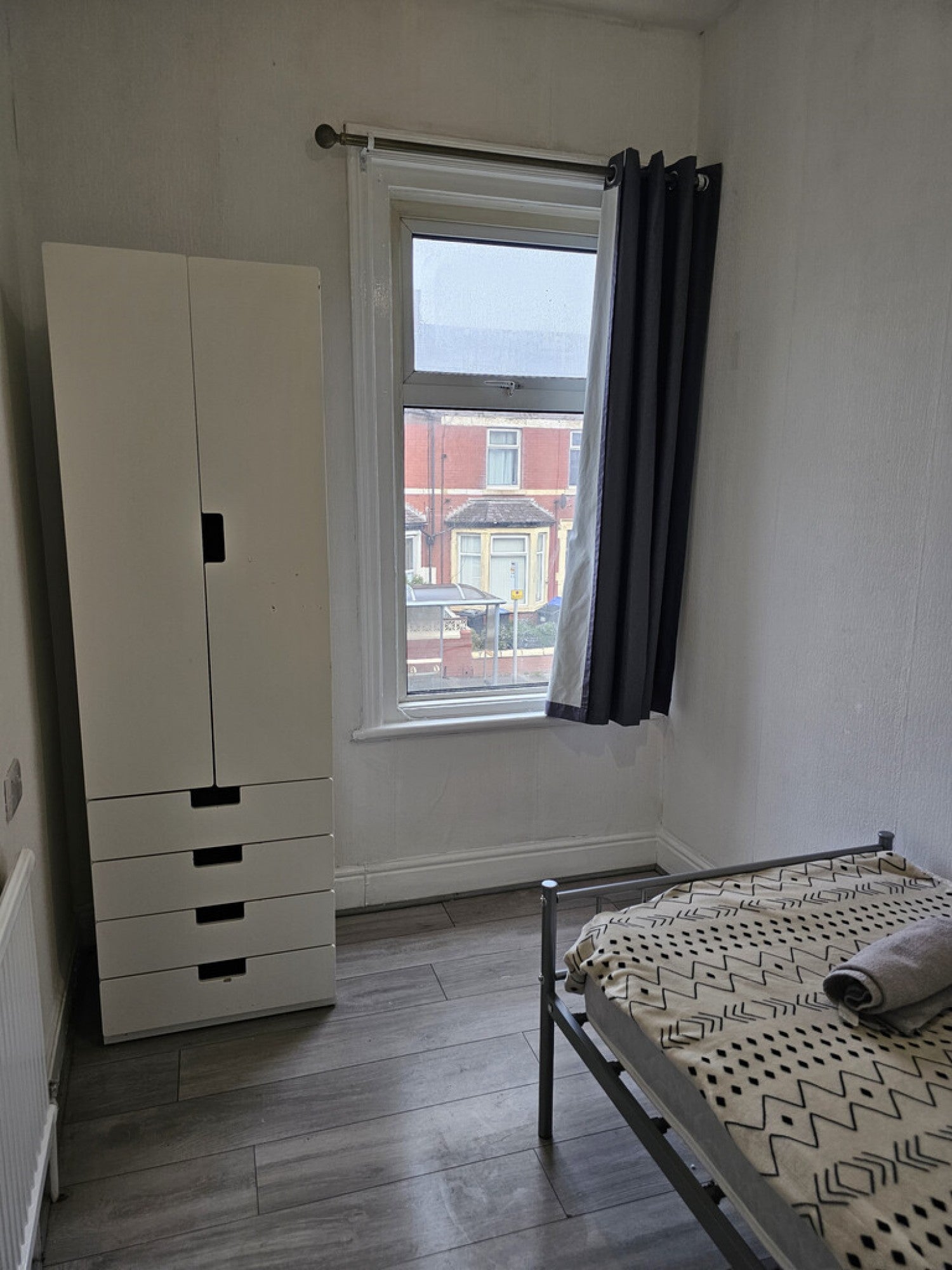 Room Queen Victoria Road in Blackpool