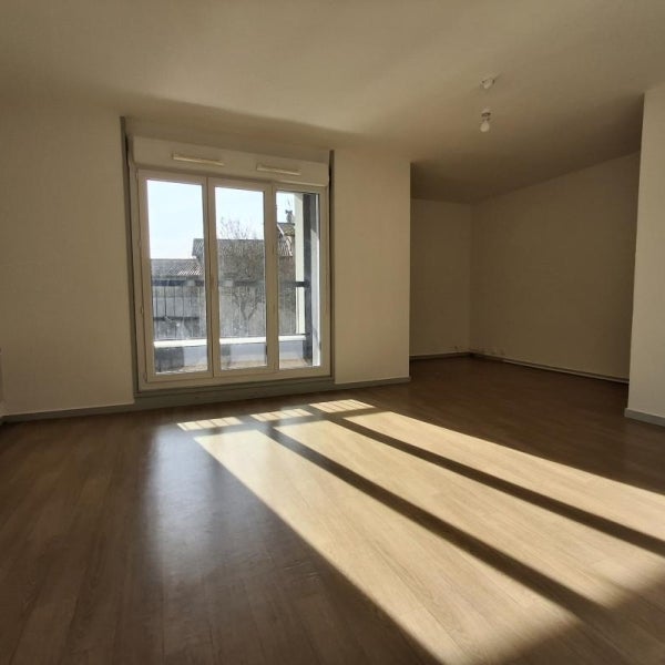 Flat Allée Gabriel Pellet in Nivolas-Vermelle