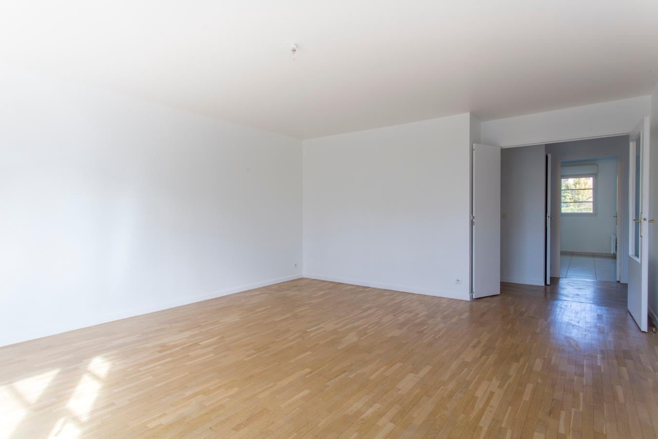 Flat Rue Émile Henriot in Pontoise