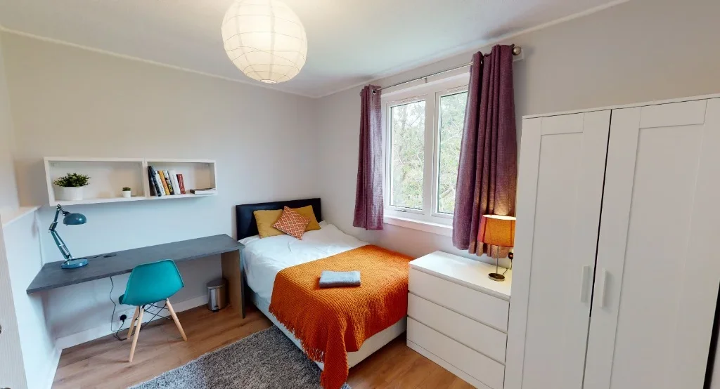 Room Garthdee Crescent in Aberdeen City
