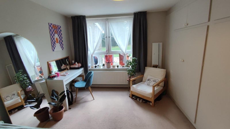Room Kersfield Road in Greater London