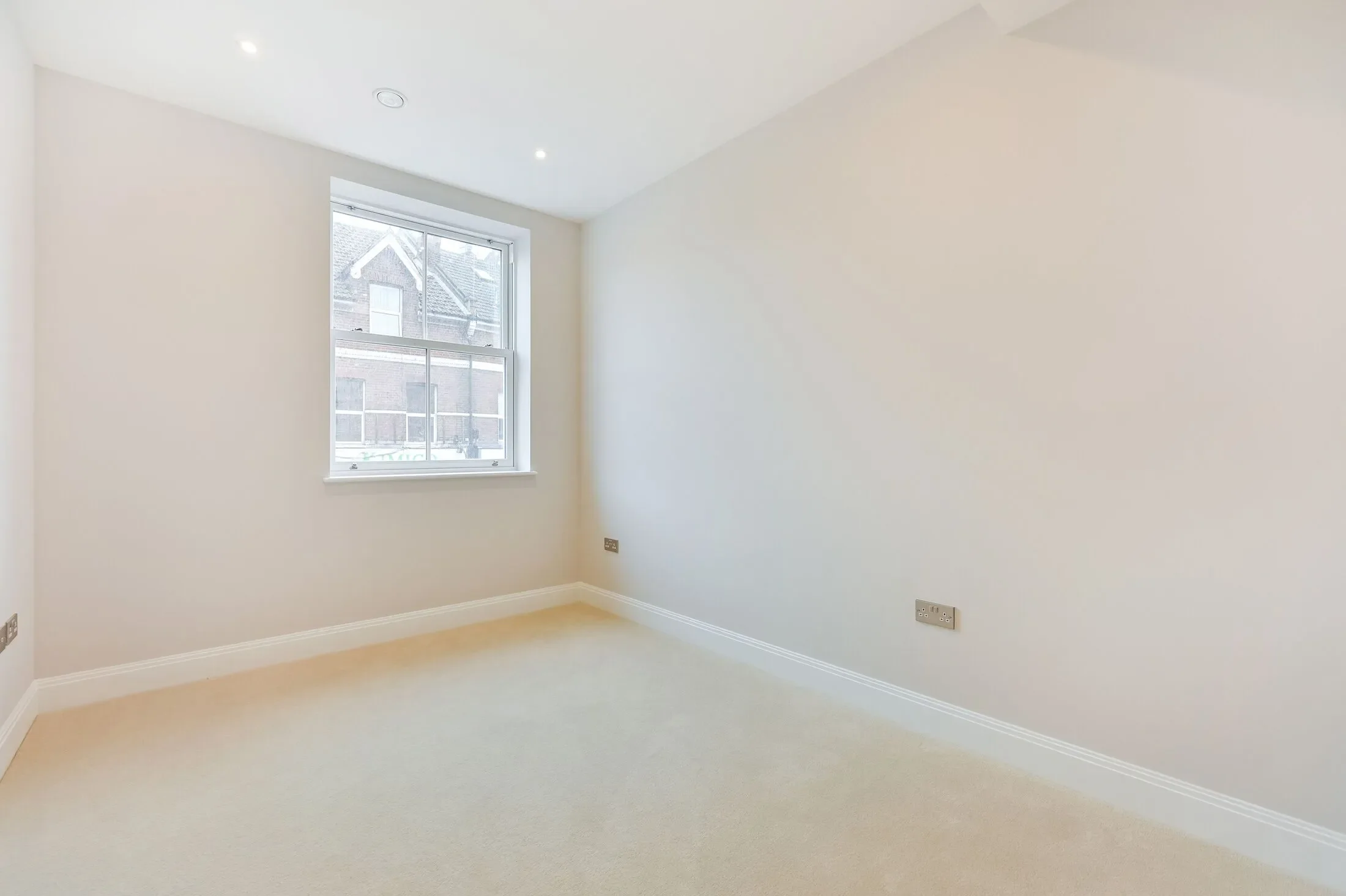Flat Merton Road in Greater London