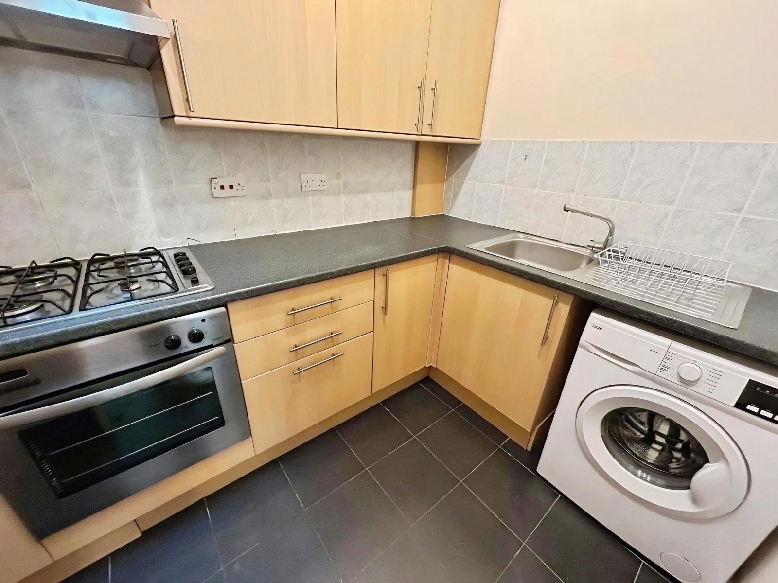 Flat Merchiston Grove in City of Edinburgh