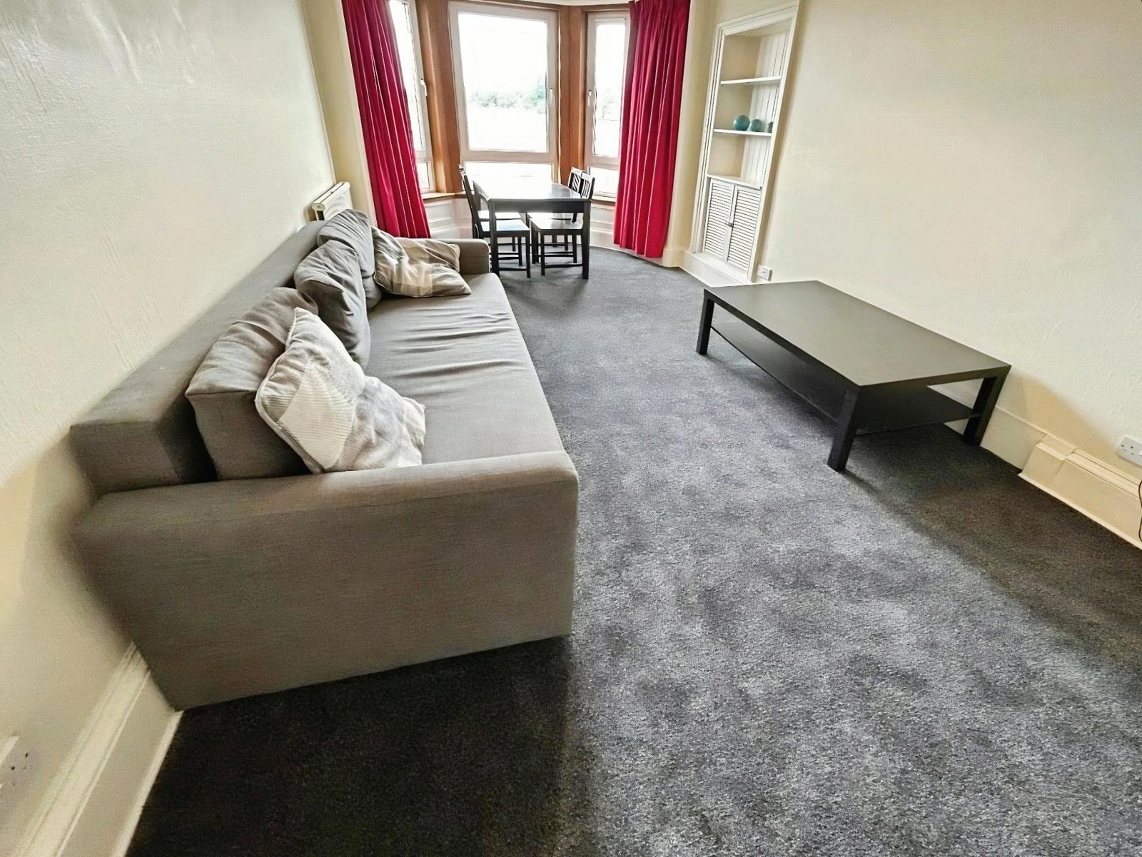 Flat Merchiston Grove in City of Edinburgh