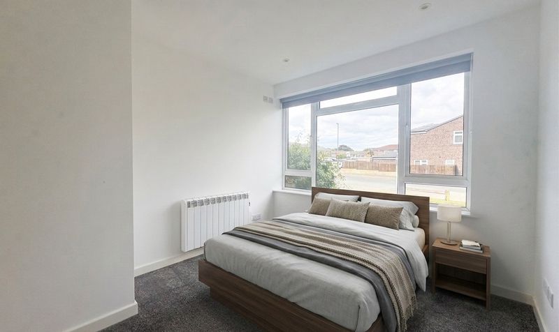 Flat Hatherley Road in Greater London