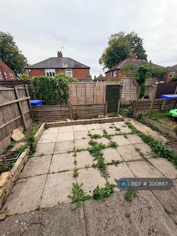 House Lynmouth Court in Prestwich