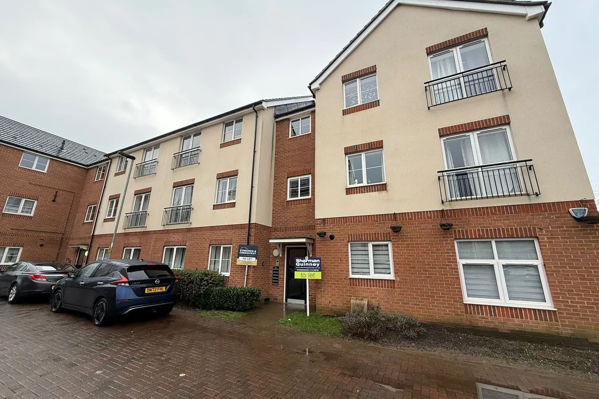 Flat Frederick Drive in Peterborough