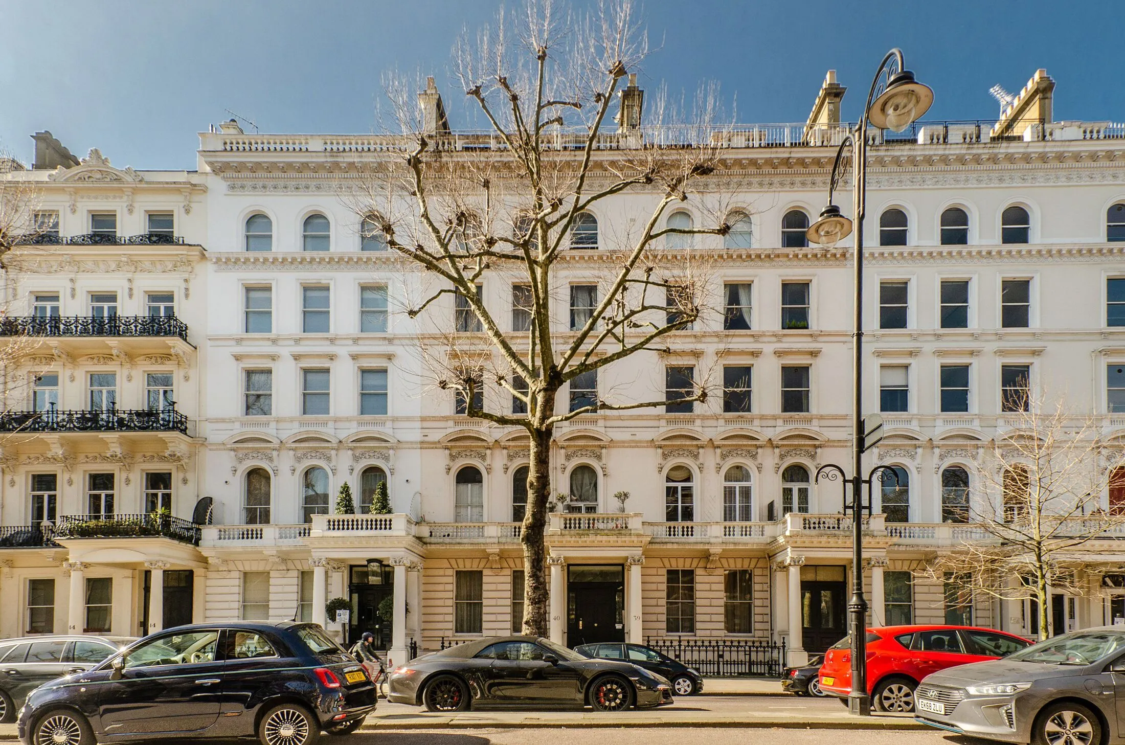 Flat Elvaston Mews in Greater London