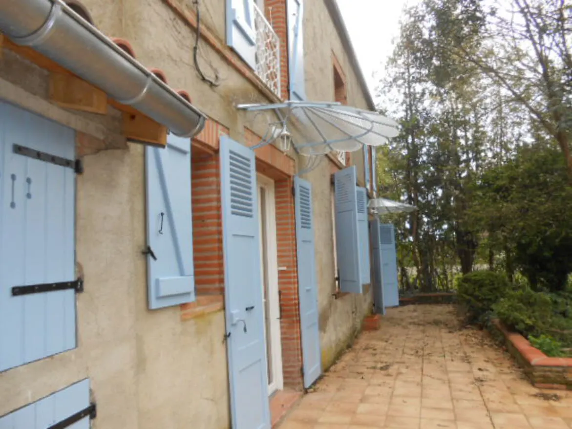 House Route de Baziège La Lauragaise in Labège