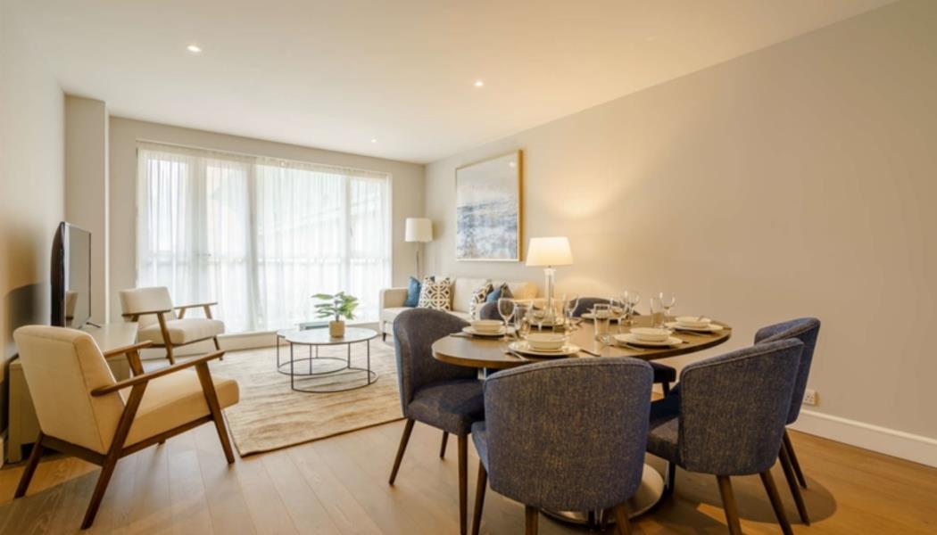 Flat Canary Riverside in Greater London