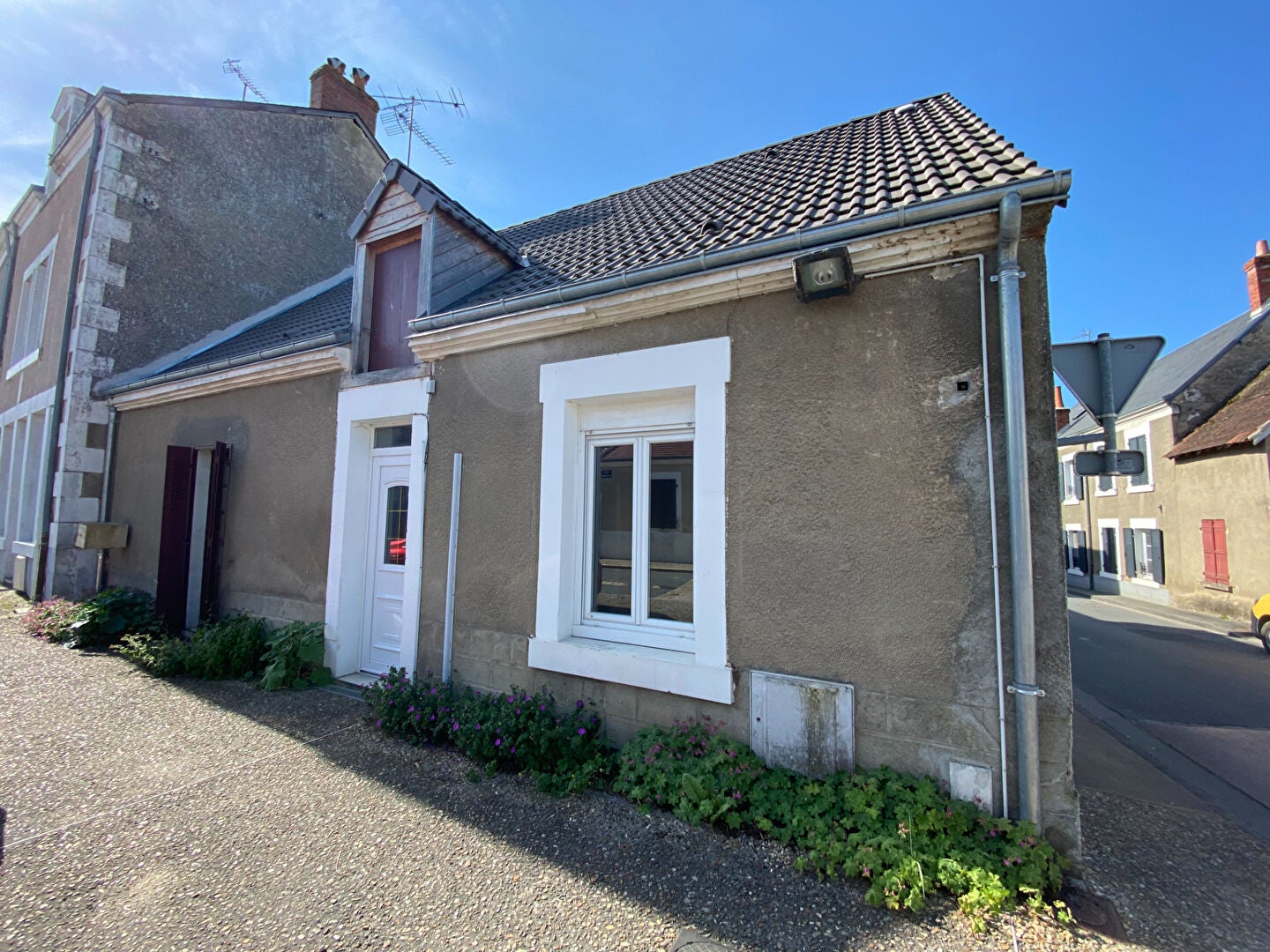 Maison Route de Tours à Niherne