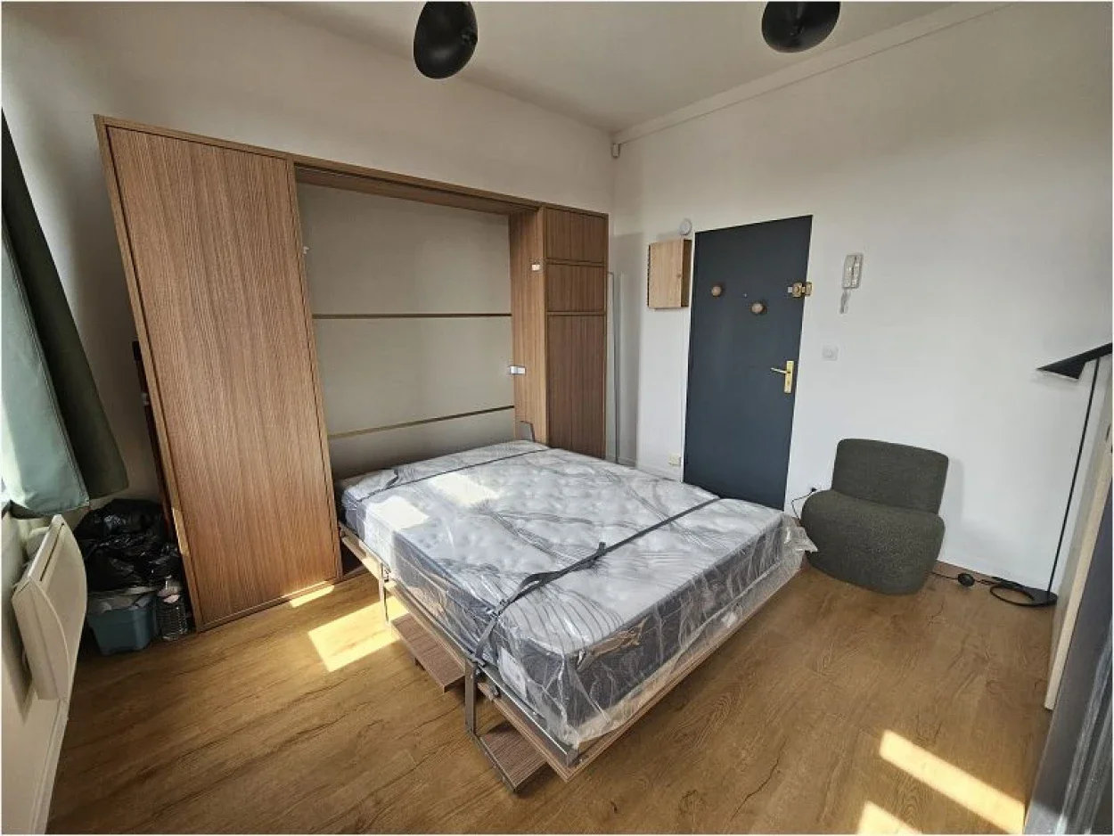 Flat Rue d'Isly in Lille