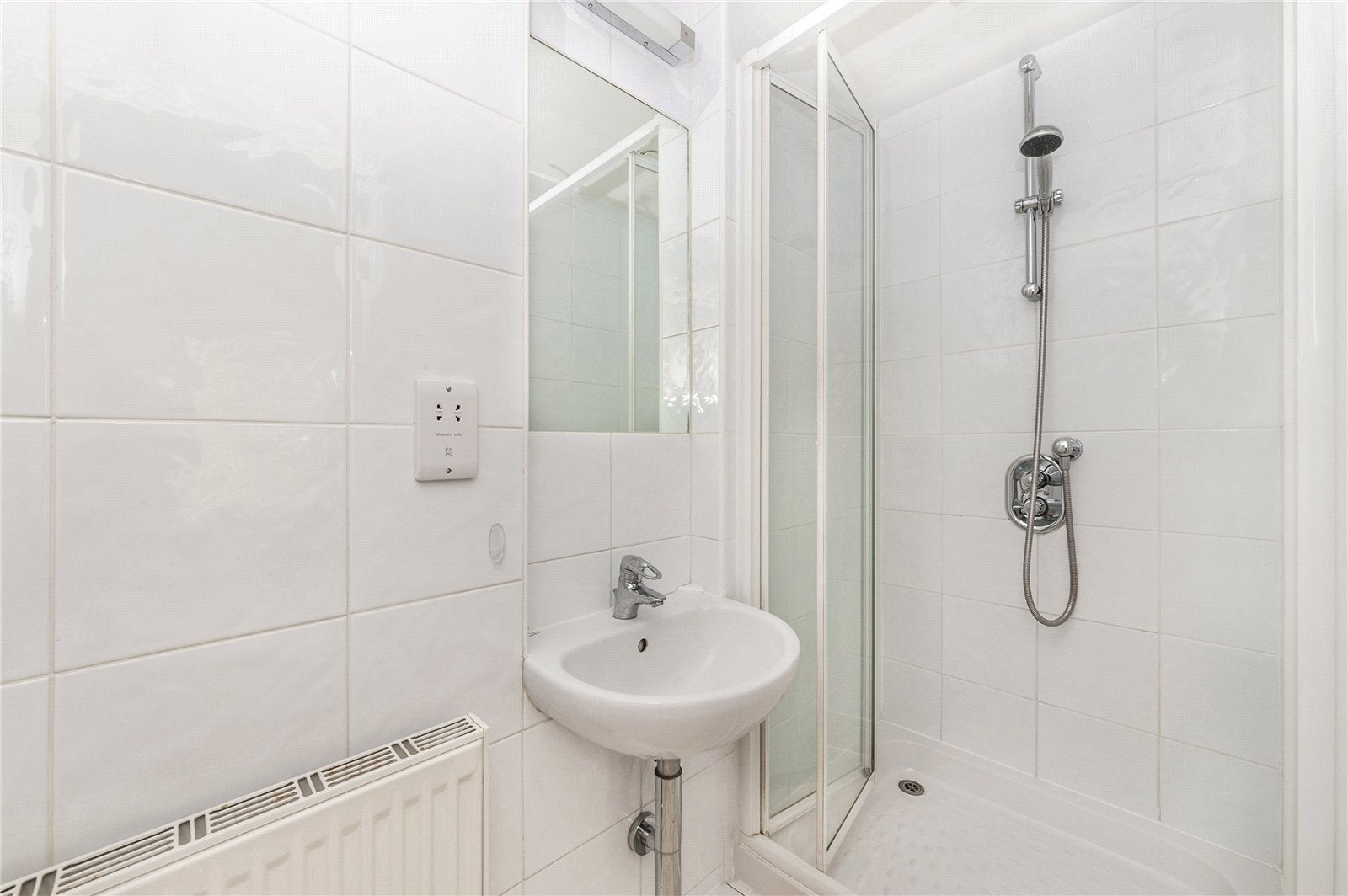Flat Royal Crescent in Greater London
